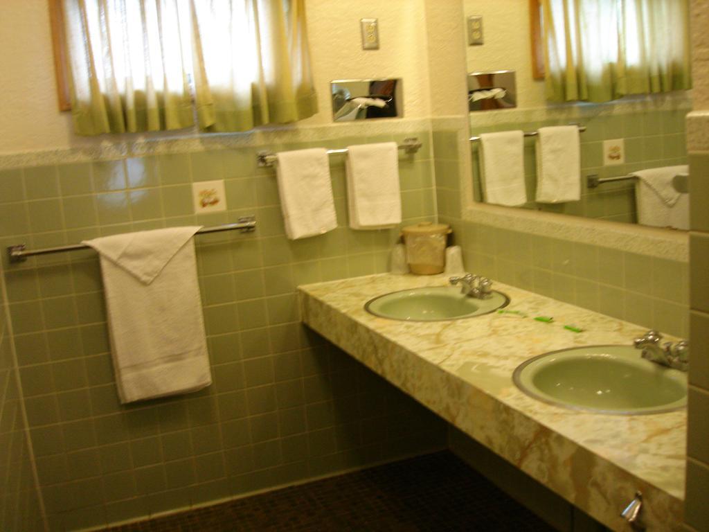 Nevada Inn Стая снимка